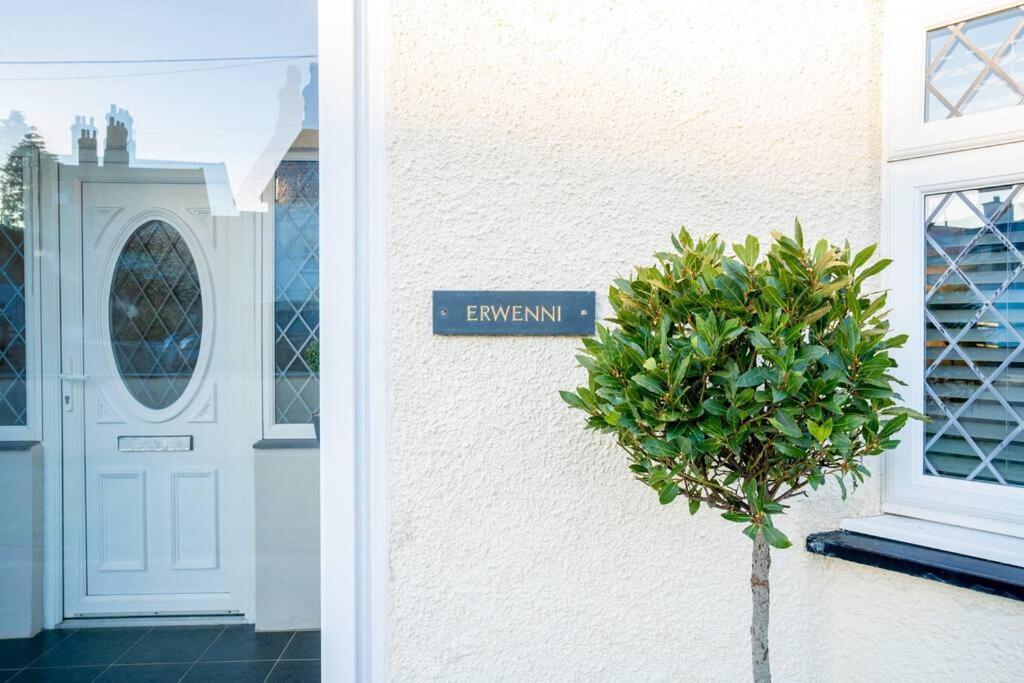 Erwenni, Llanbedrog, Abersoch Near Beach And Pub With Hot Tub المظهر الخارجي الصورة